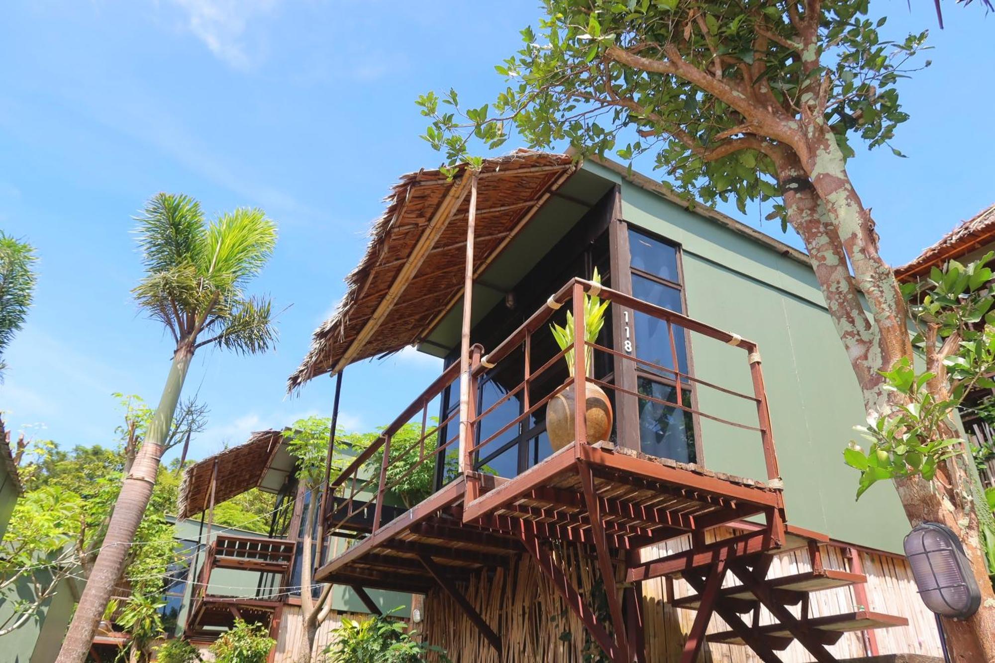 Phi Phi Sea Sky Resort Экстерьер фото