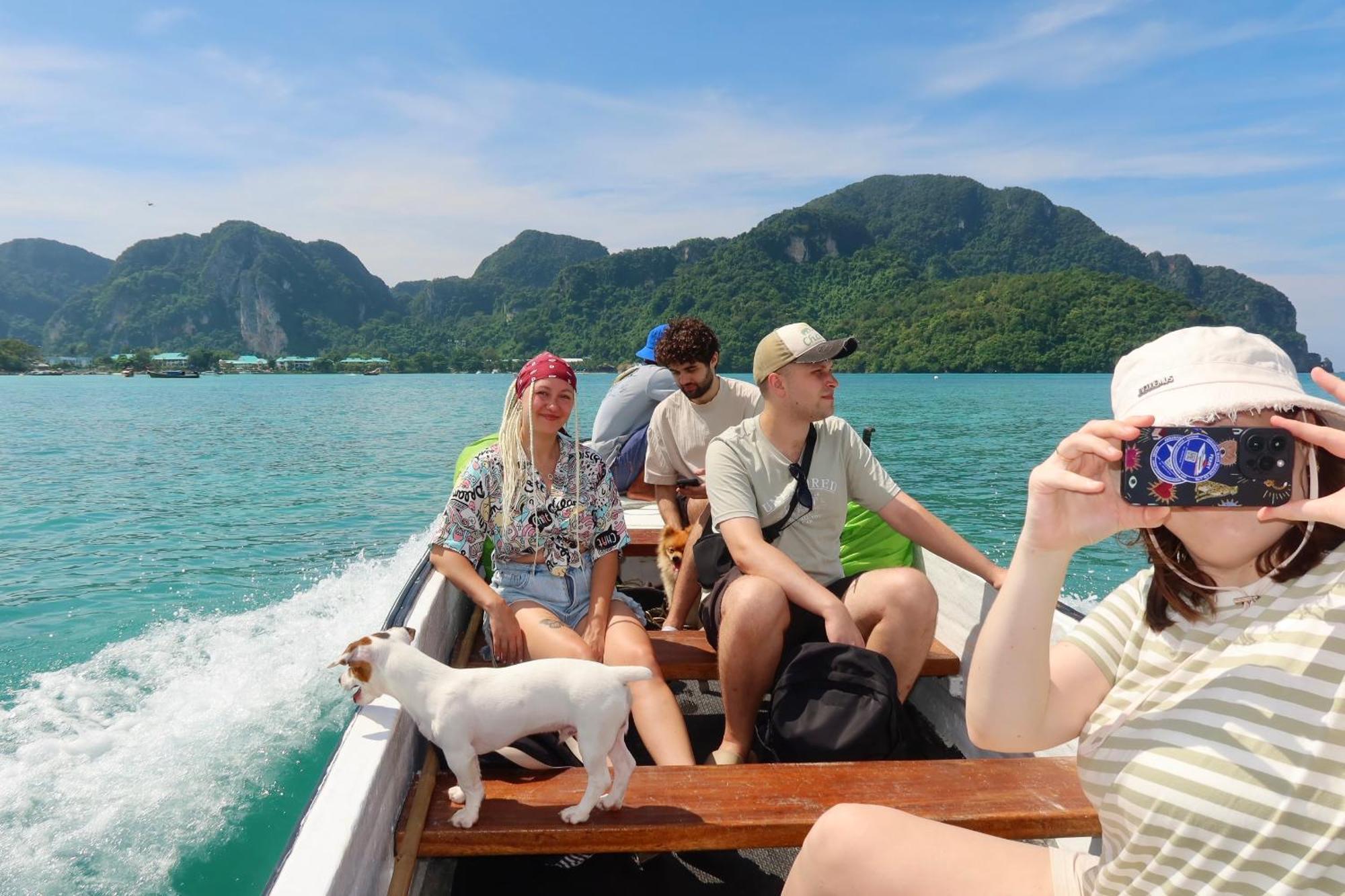 Phi Phi Sea Sky Resort Экстерьер фото