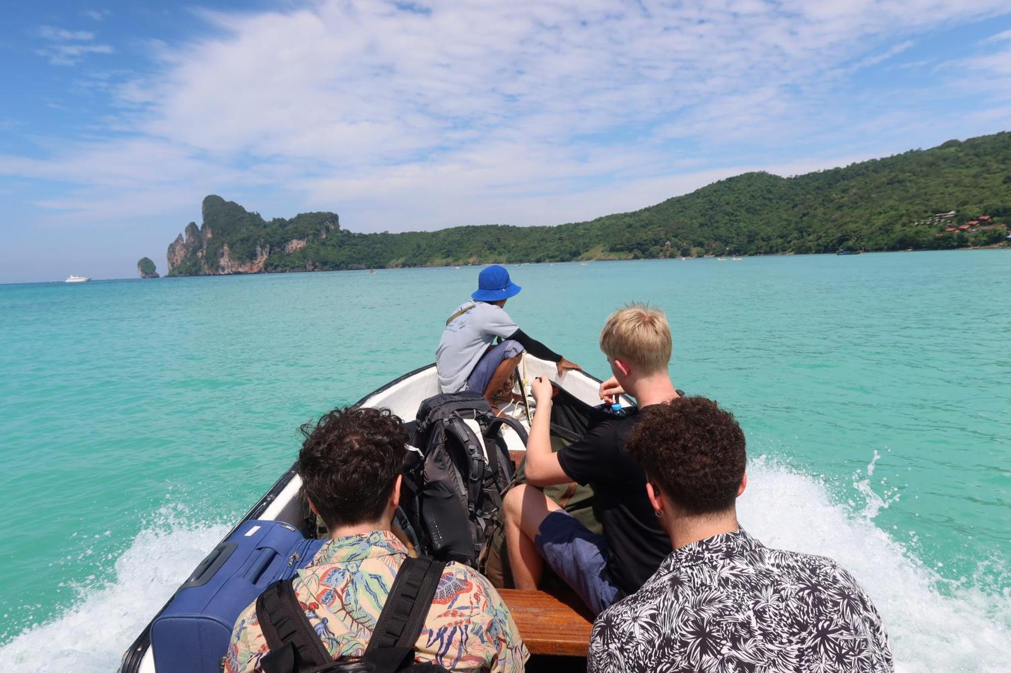 Phi Phi Sea Sky Resort Номер фото