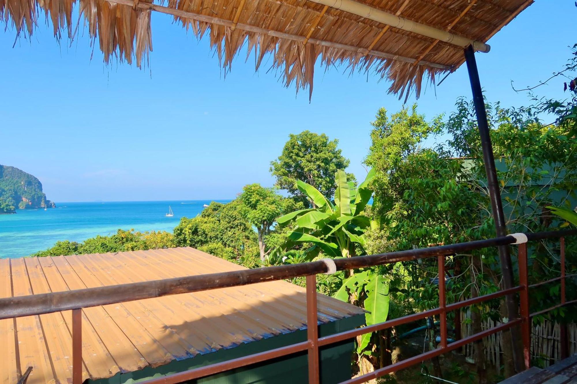 Phi Phi Sea Sky Resort Экстерьер фото
